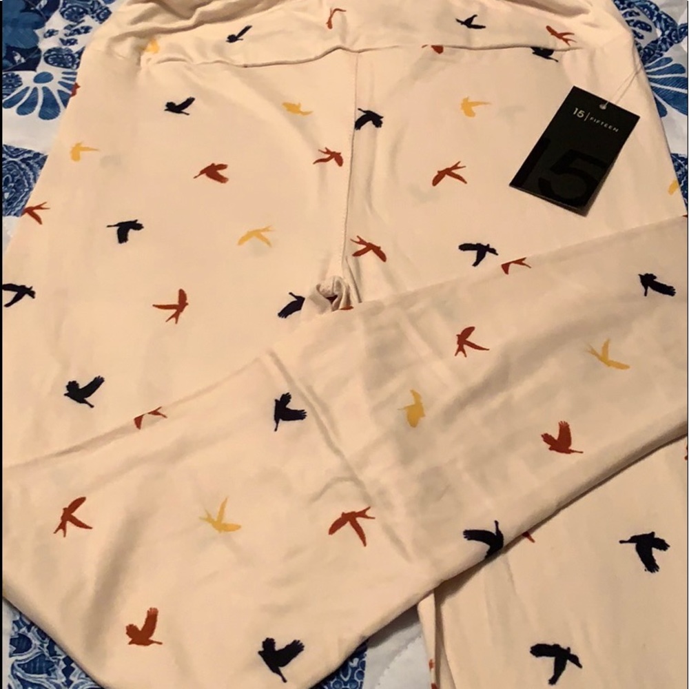 Printed leggings-New with tags!